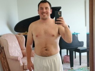chubbydilf1988notgayorbi live webcam thumbnail