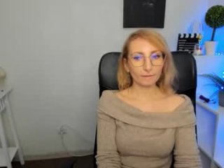 cinderellamoon live webcam thumbnail