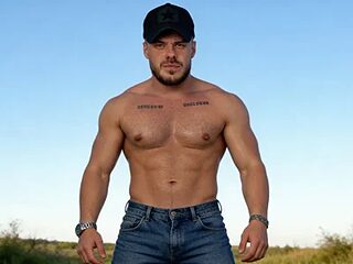 CLOUDYJULIUS live webcam thumbnail