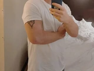 Clarkodile95 live webcam thumbnail
