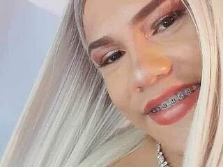 Cloe_Smitt_ live webcam thumbnail