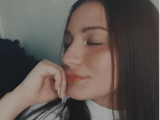 Cloe_willss live webcam thumbnail