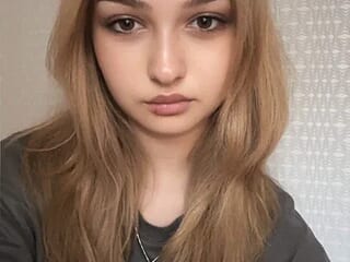 CloudyFoxy live webcam thumbnail