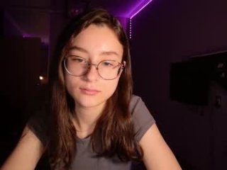 classy____ live webcam thumbnail