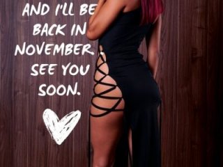 cloe__palmer live webcam thumbnail