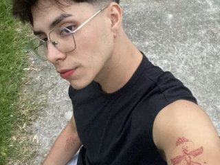 COUPLEHOTTDF live webcam thumbnail