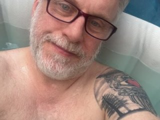 Colbaker6969 live webcam thumbnail