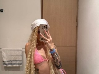 Courtney_gonet live webcam thumbnail