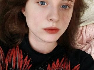 Cowell_Adelina live webcam thumbnail