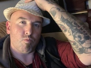 cockymarkus live webcam thumbnail