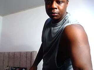 colemanmuscle1 live webcam thumbnail