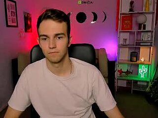 colin_storm live webcam thumbnail