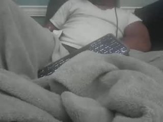 comesuckthisdick111 live webcam thumbnail