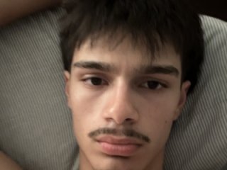 cowboyydiego live webcam thumbnail