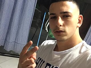 Crhaira_ live webcam thumbnail