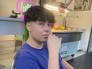 CrissConor live webcam thumbnail