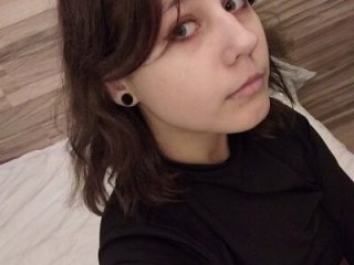 Crystal_Love_Porn live webcam thumbnail