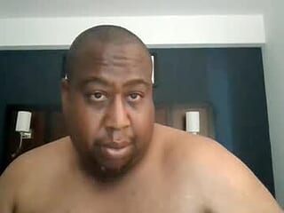 creamhunter79 live webcam thumbnail