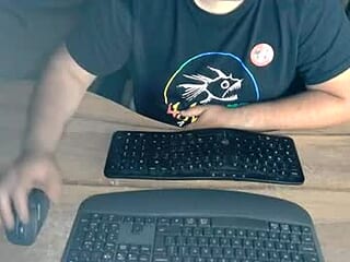 crestedten live webcam thumbnail