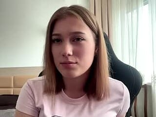 crissymemo live webcam thumbnail
