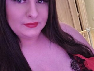 Curvaceouscarla live webcam thumbnail
