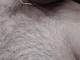 Curvyboyjuicy live webcam thumbnail