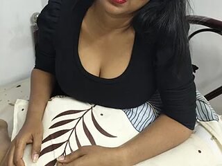 Cute-aryaa live webcam thumbnail