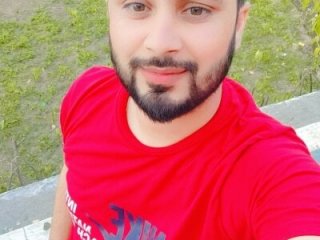 Cute_Lucky live webcam thumbnail