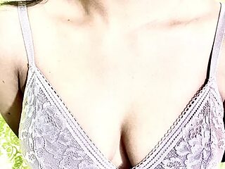 Cute_Nayra5 live webcam thumbnail