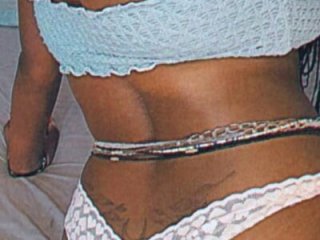 Cute_camilaa live webcam thumbnail