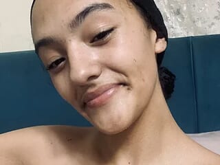 Cuteabbles13 live webcam thumbnail