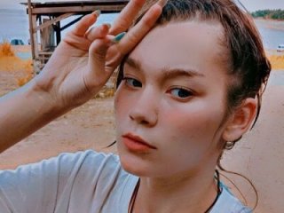 Cuteviola live webcam thumbnail