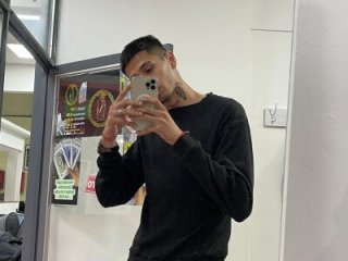 cucharacaliente22 live webcam thumbnail