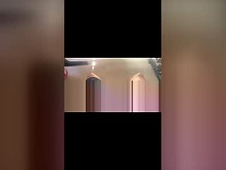 cum4medrea live webcam thumbnail