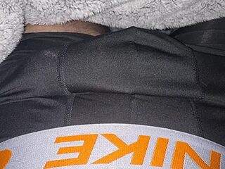cum_king75 live webcam thumbnail