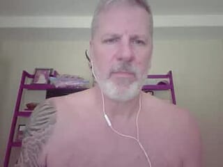 cum_onkevin live webcam thumbnail
