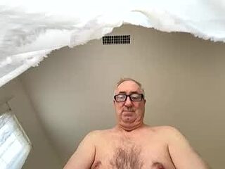 cumdaddy12434 live webcam thumbnail