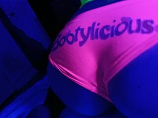 cuminsideu2 live webcam thumbnail
