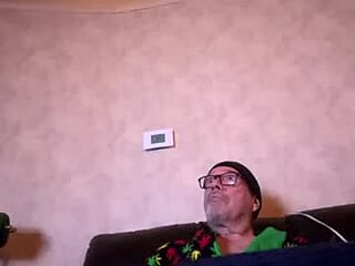 cumloveer2 live webcam thumbnail