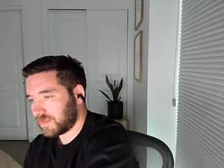 curiouspeteyp live webcam thumbnail