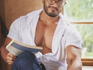 curt_xxx live webcam thumbnail