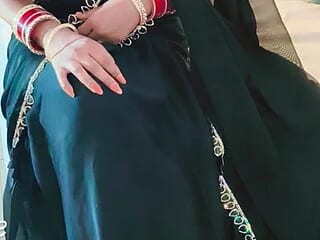 cute-Anupriya live webcam thumbnail