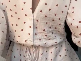 cute_bubbles live webcam thumbnail