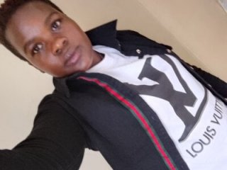 cute_neila live webcam thumbnail