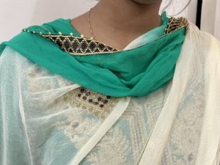 cute_rohani1 live webcam thumbnail