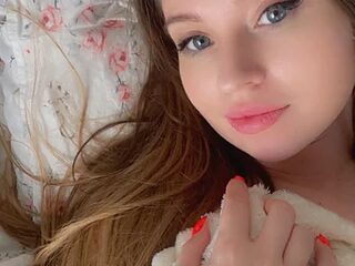 cutegirlonline29 live webcam thumbnail