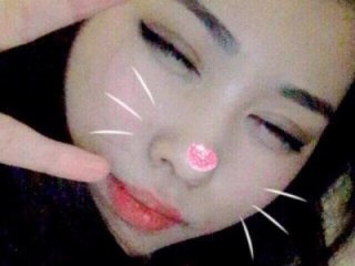 cutie_sakura live webcam thumbnail