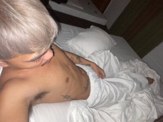 cutievrinx live webcam thumbnail