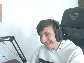 cygus134 live webcam thumbnail
