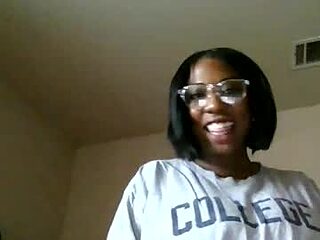 cyndylouwho live webcam thumbnail